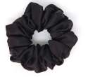 Jebwabna Scrunchie Medium Czarna